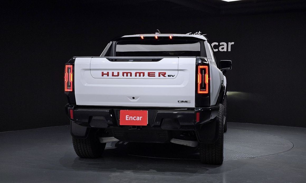 GMC Hummer EV 2025