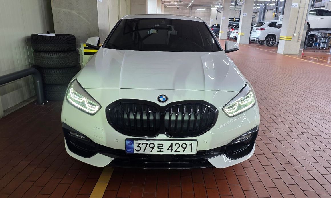 BMW 1-Series 2023
