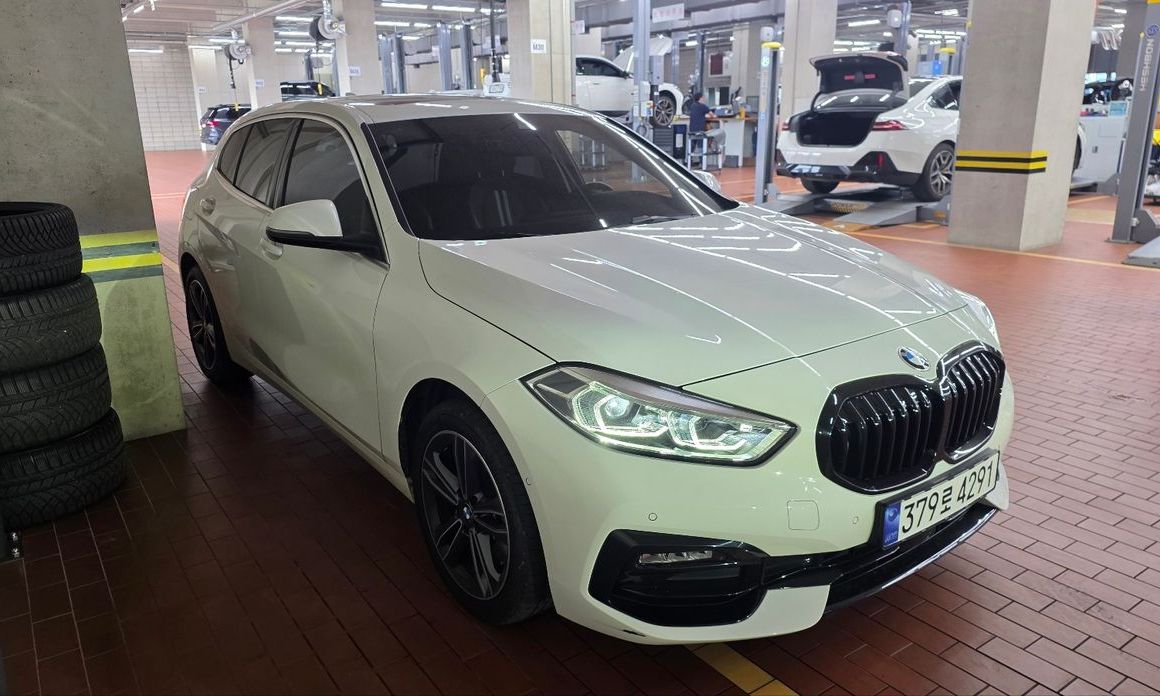 BMW 1-Series 2023