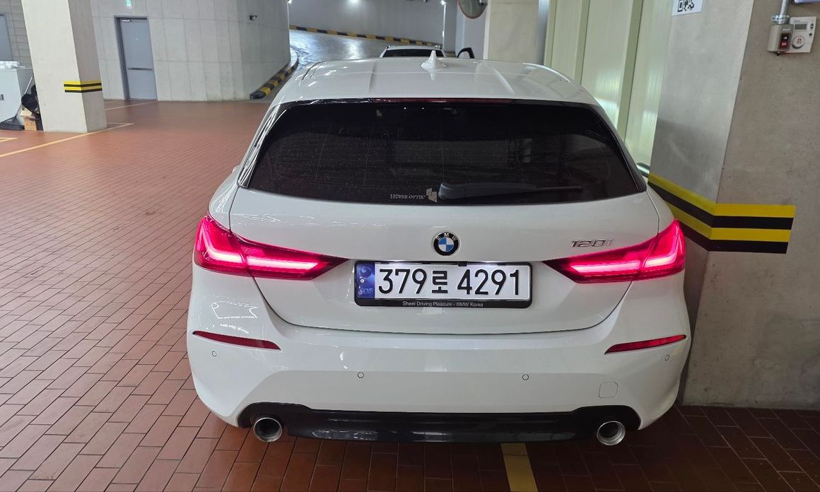 BMW 1-Series 2023