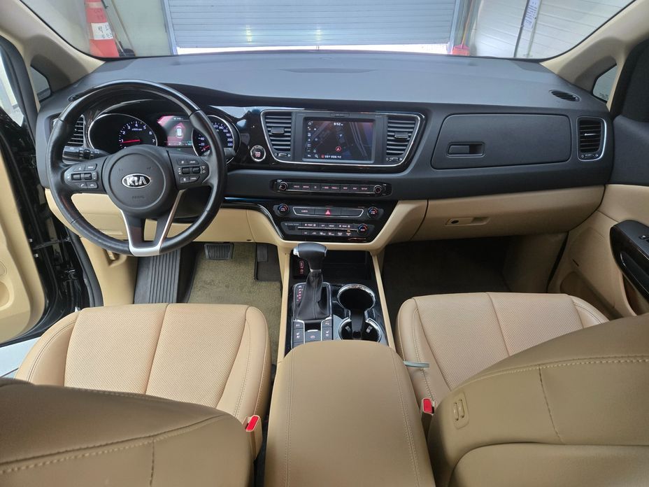 Kia Canival 2019