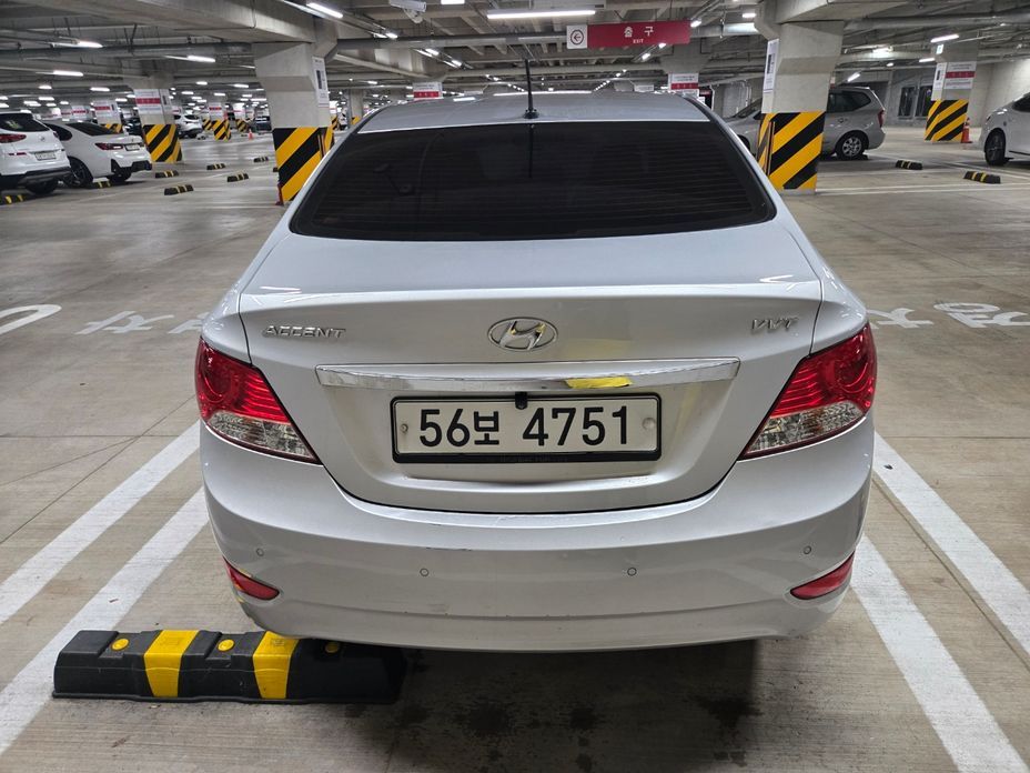 Hyundai Accent 2014
