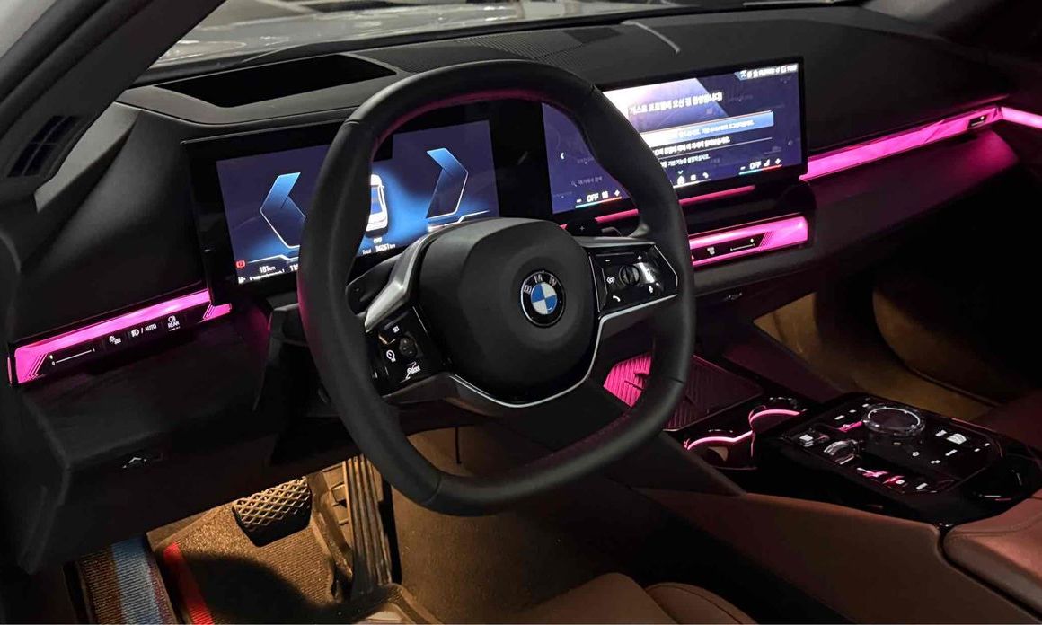 BMW 5-Series 2024