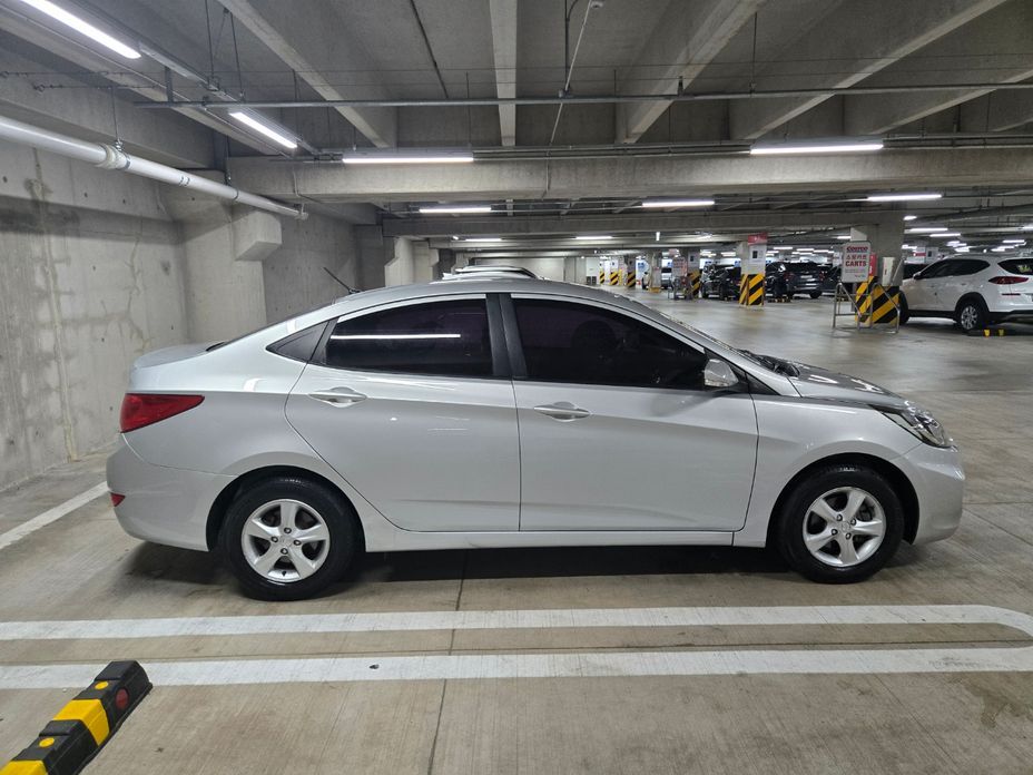 Hyundai Accent 2014