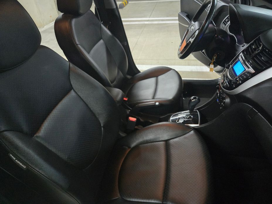 Hyundai Accent 2014
