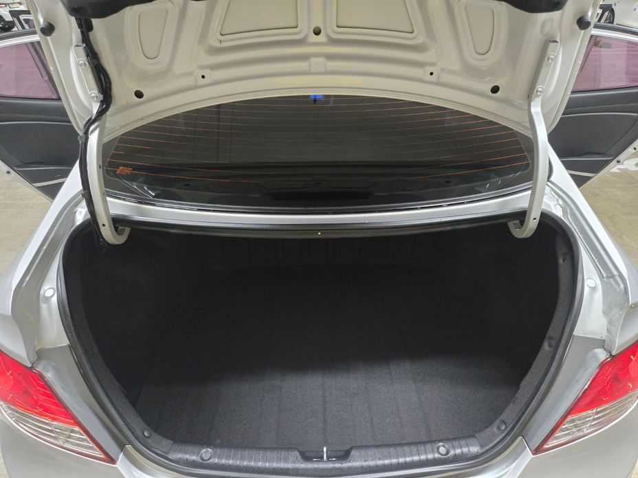 Hyundai Accent 2014