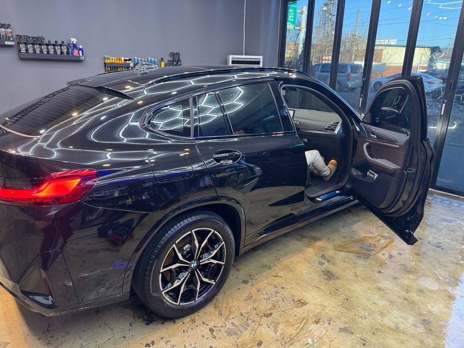 BMW X4 2023