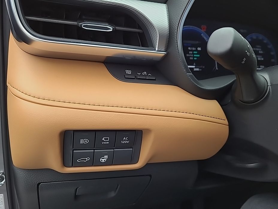 Toyota Highlander 2025