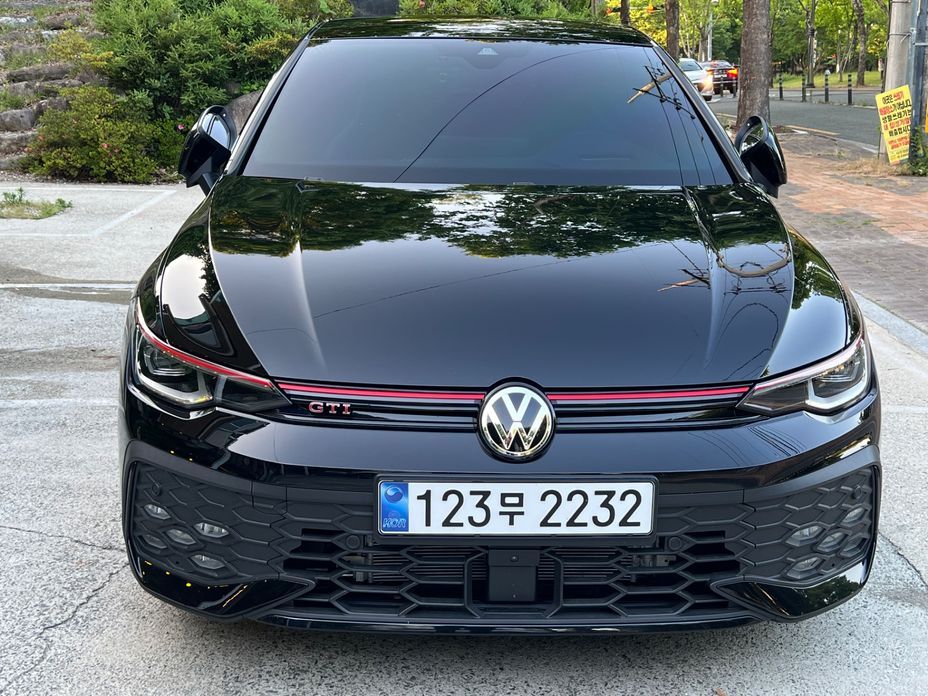 Volkswagen Golf 2025