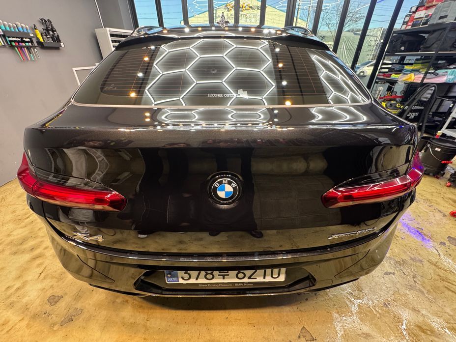 BMW X4 2023