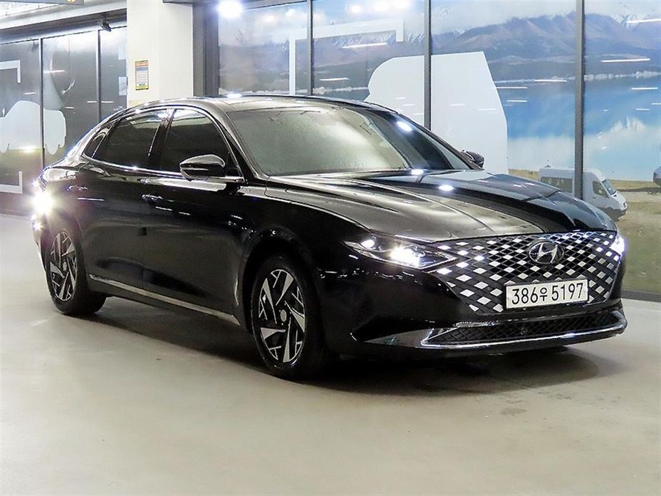 Hyundai Grandeur 2022