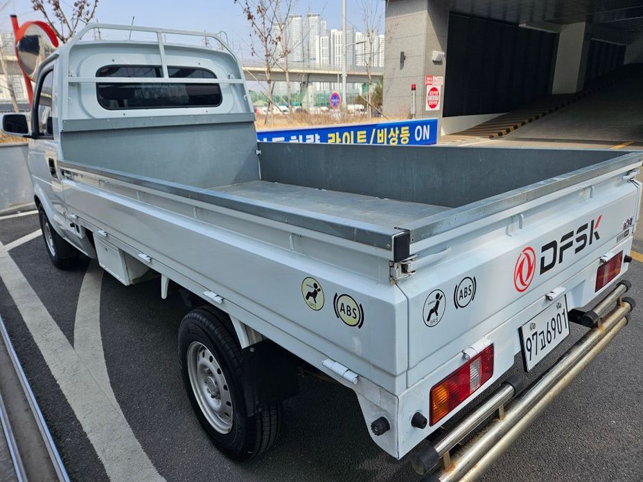 DFSK C31 2018