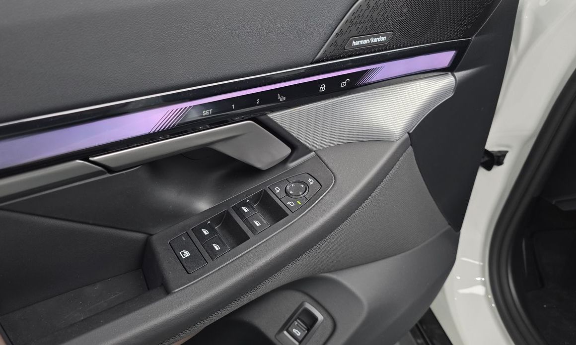 BMW 5-Series 2025