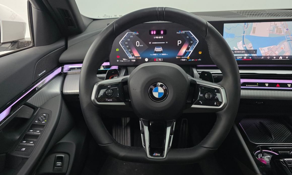 BMW 5-Series 2025