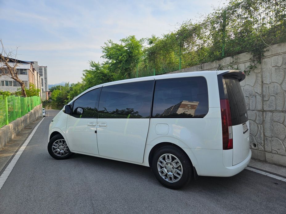 Hyundai Staria 2022