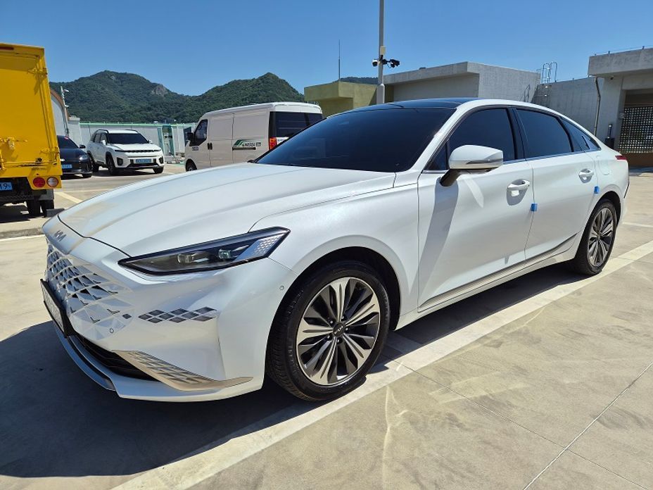 Kia K8 2023