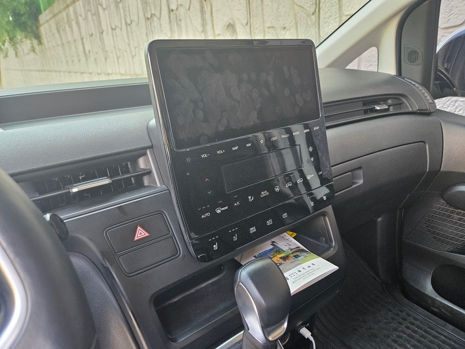 Hyundai Staria 2022