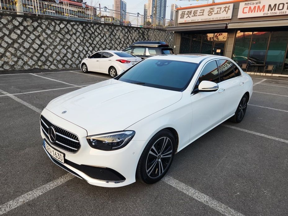 Mercedes-Benz E-Class 2021