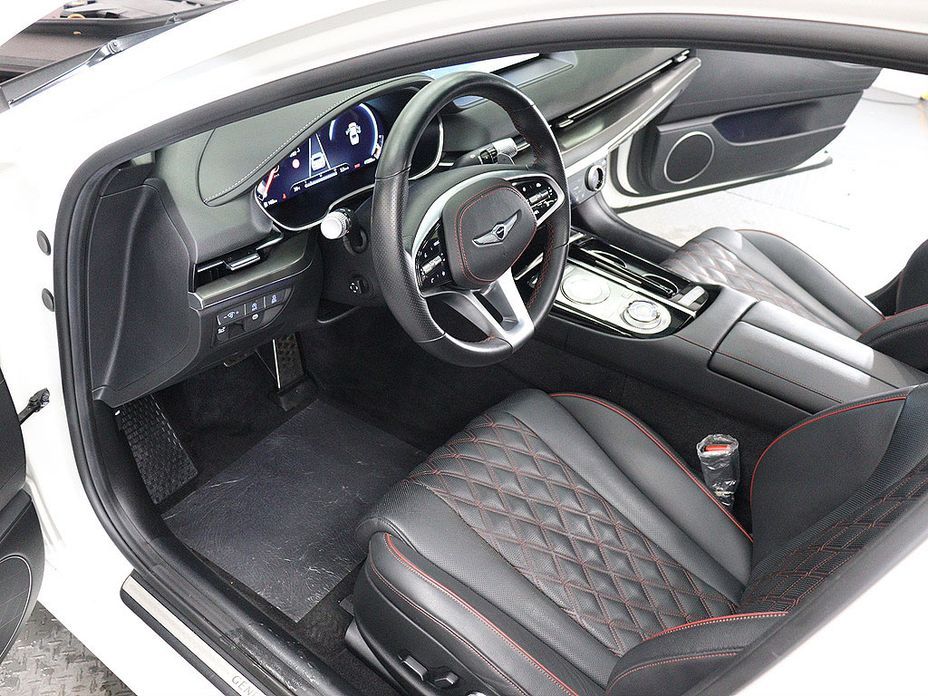 Genesis G80 2022