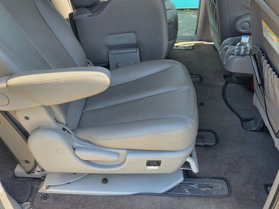 Kia Canival 2014