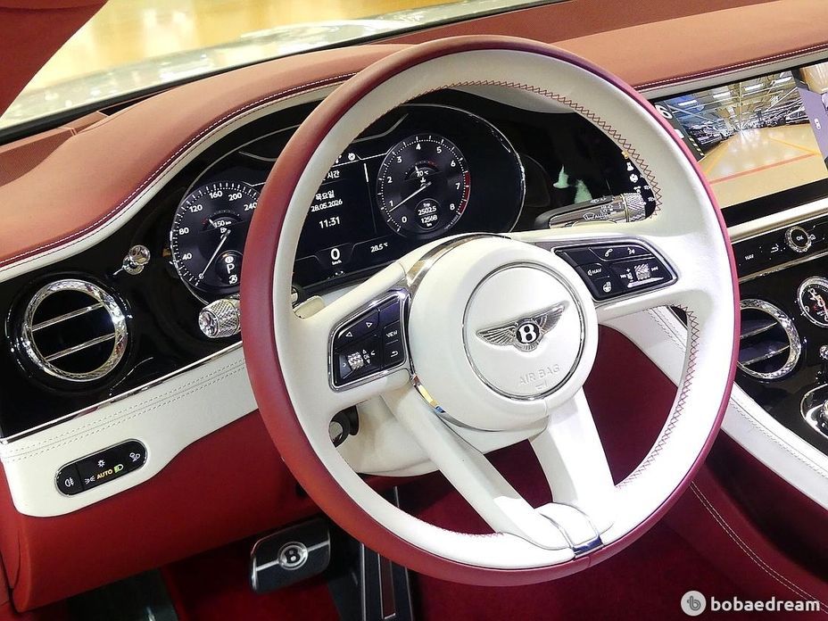 Bentley Continental 2024