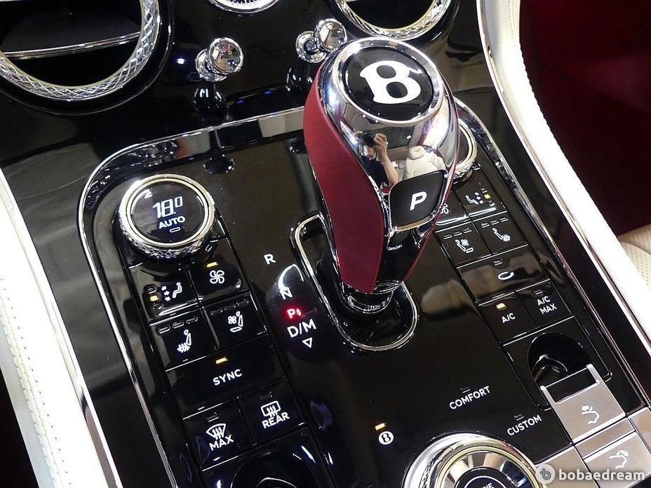 Bentley Continental 2024