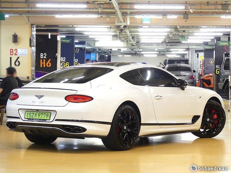 Bentley Continental 2024