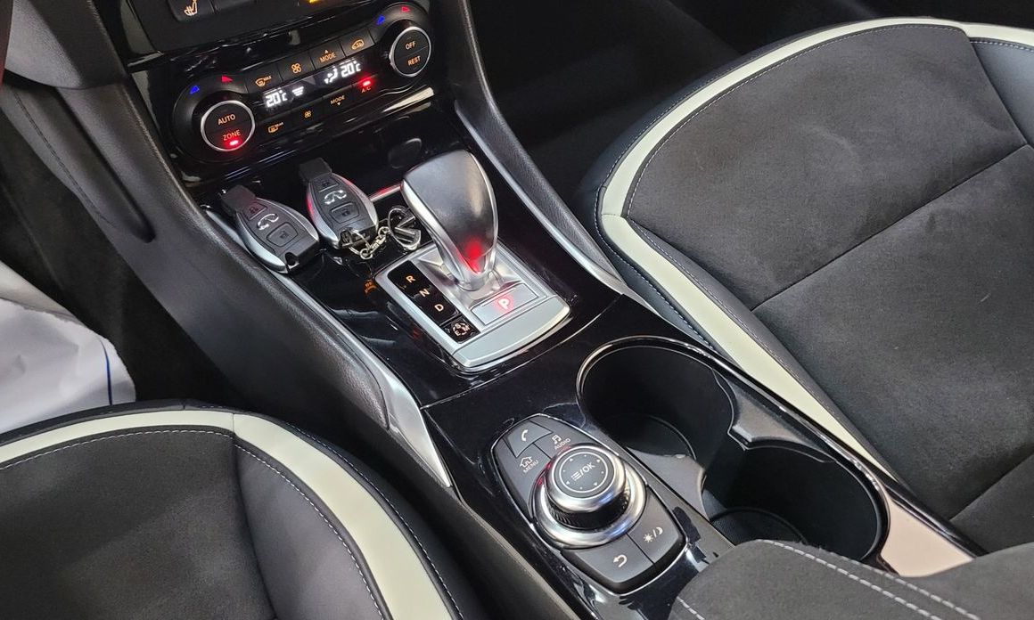 Infiniti Q30 2017