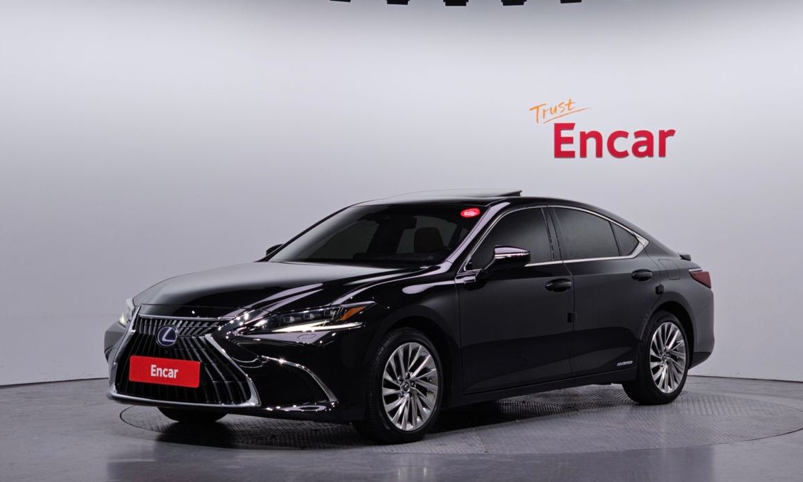 Lexus ES 2022