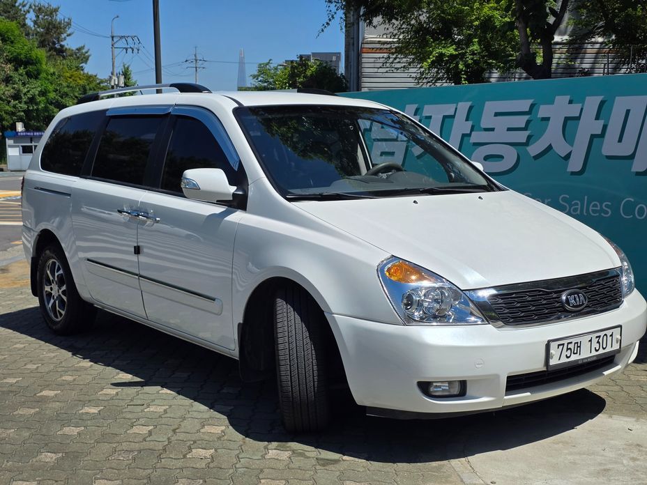 Kia Canival 2014