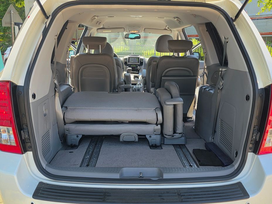 Kia Canival 2014