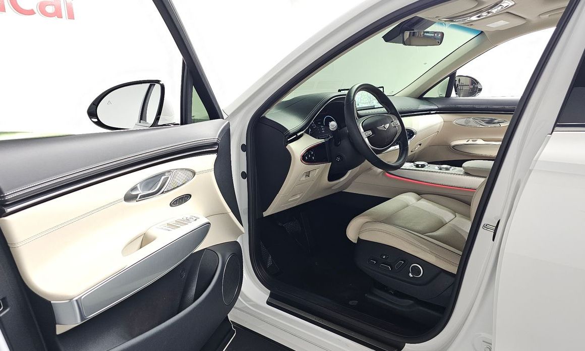 Genesis GV70 2023