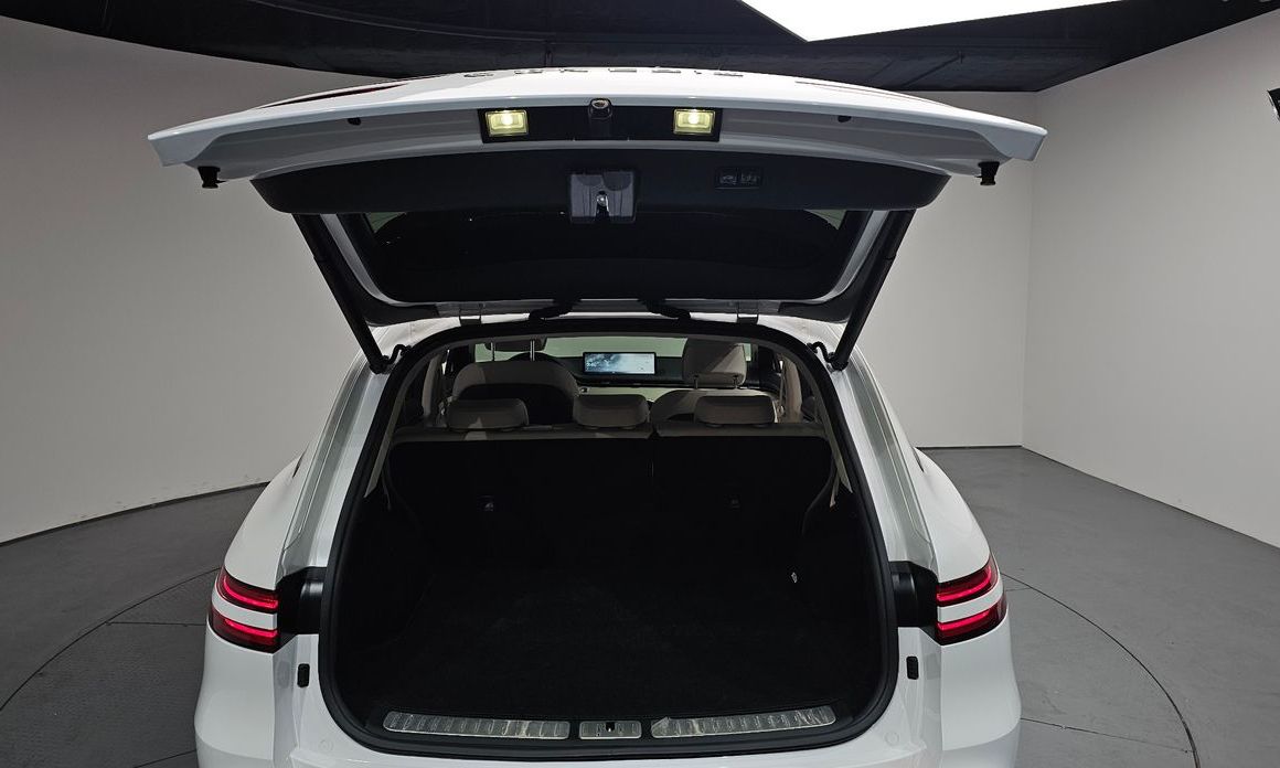 Genesis GV70 2023