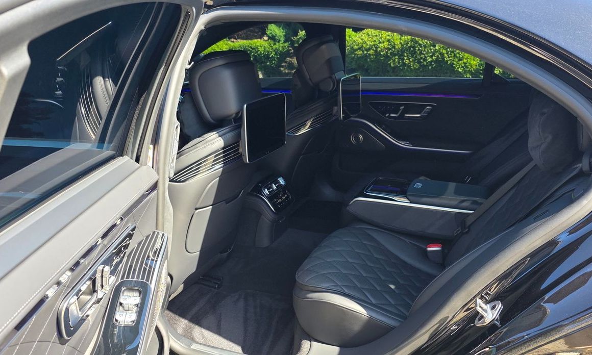 Mercedes-Benz S-Class 2023