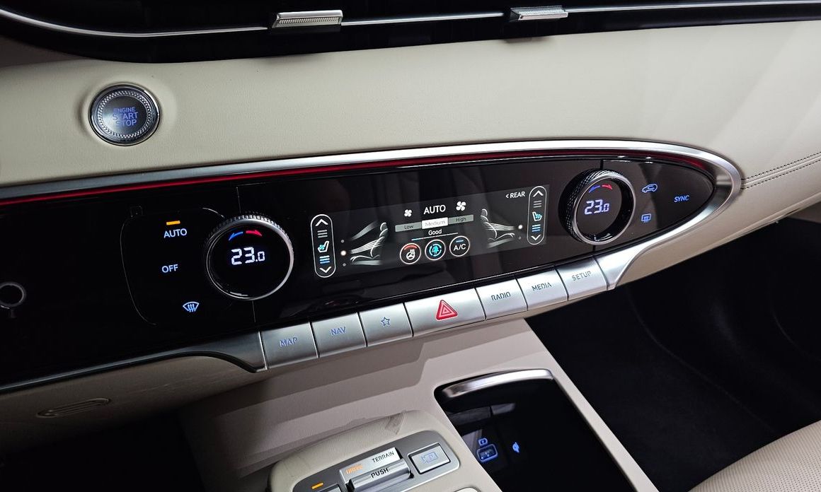 Genesis GV70 2023