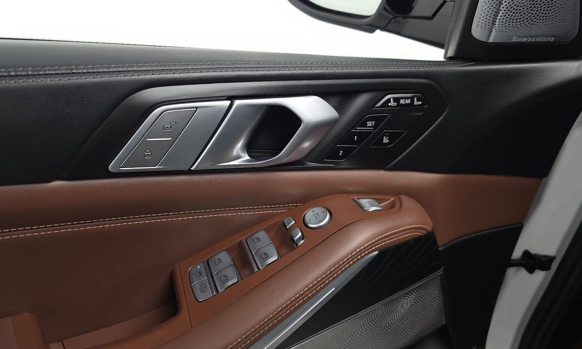 BMW X7 2021