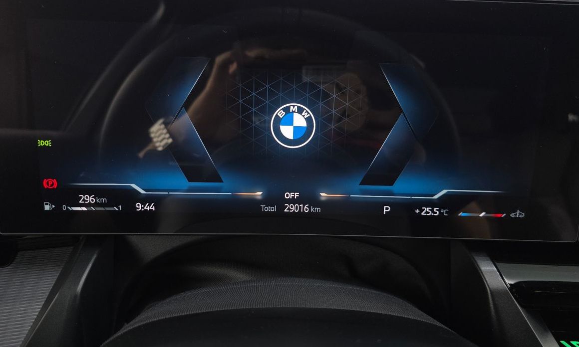 BMW 5-Series 2024