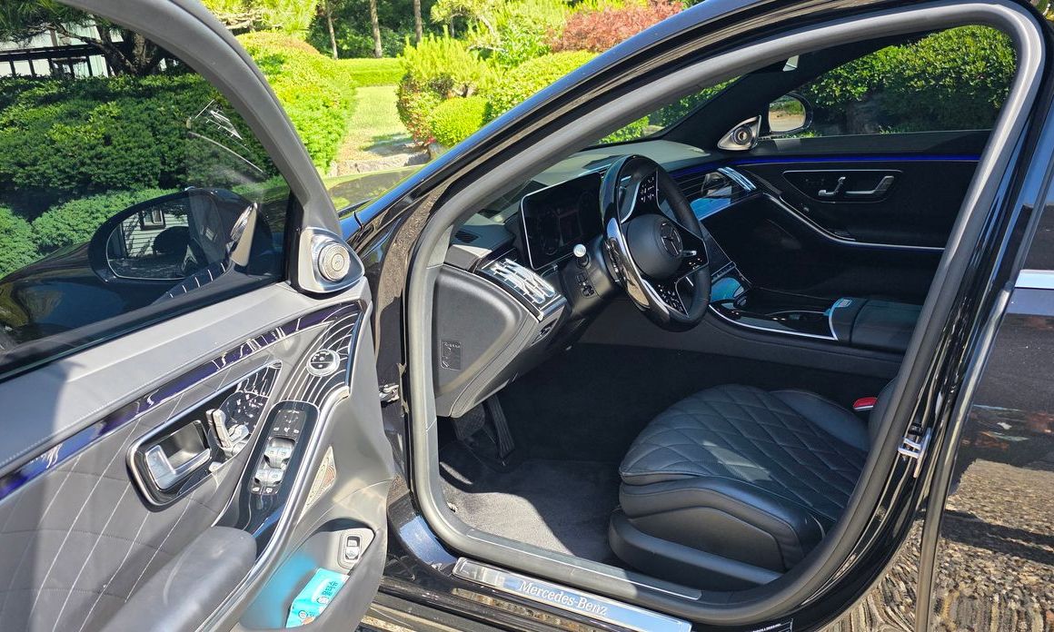 Mercedes-Benz S-Class 2023