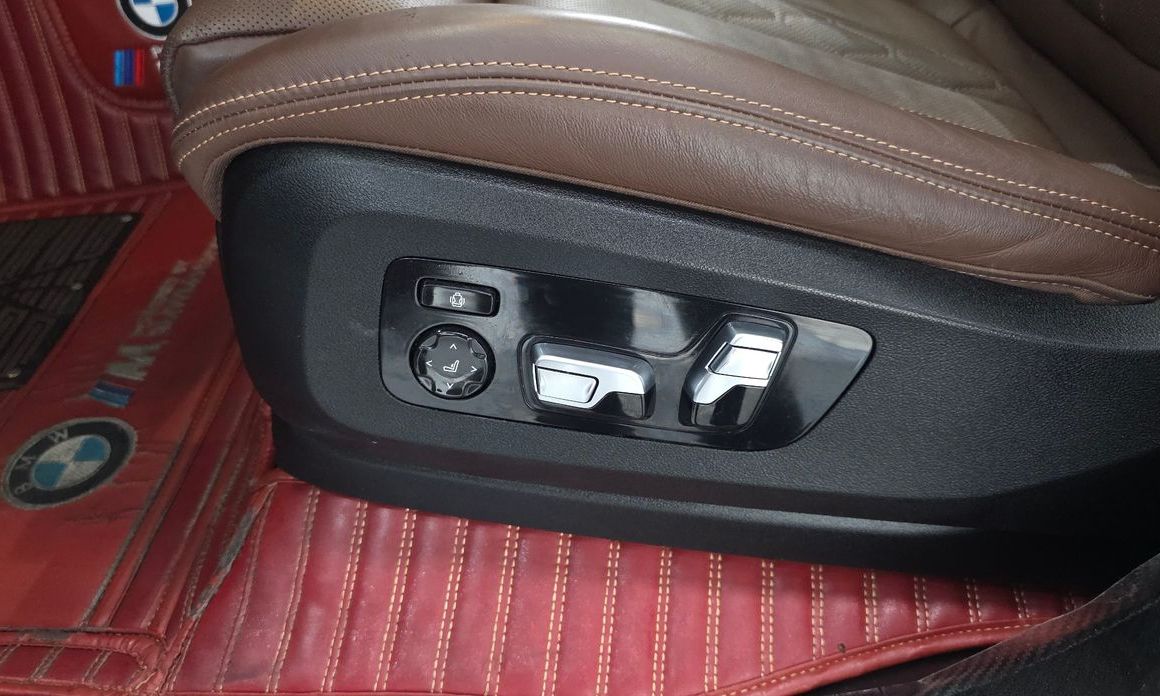BMW X7 2021