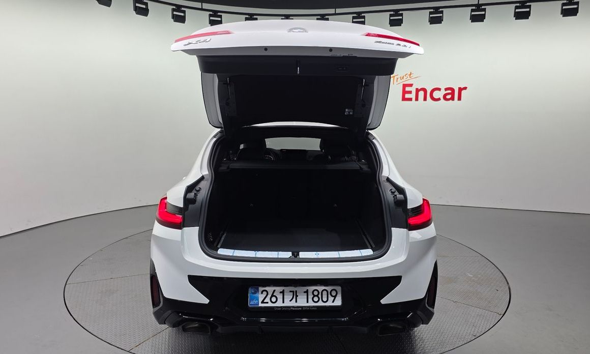 BMW X4 2025