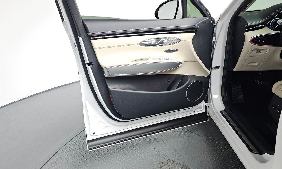 Genesis GV70 2023