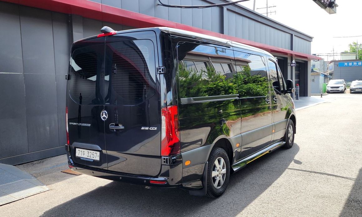 Mercedes-Benz Sprinter 2021
