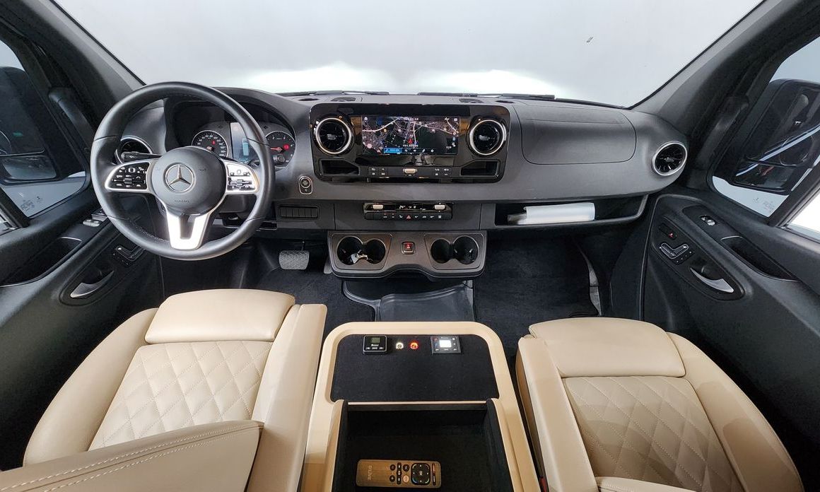 Mercedes-Benz Sprinter 2021