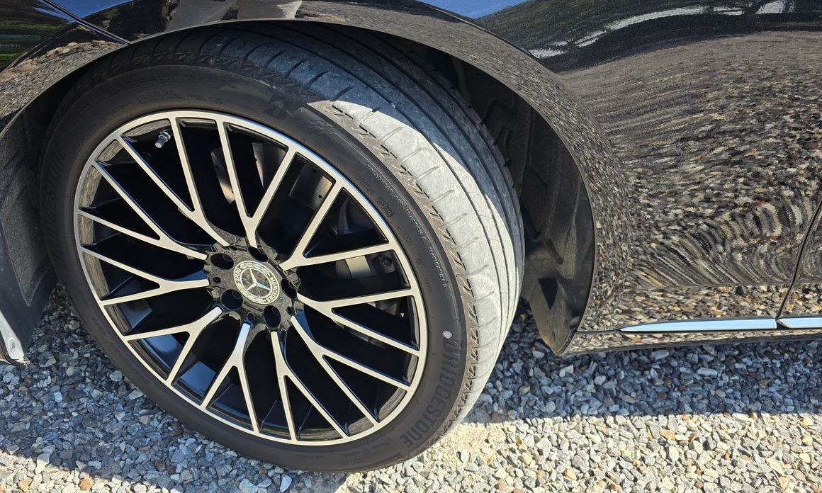 Mercedes-Benz S-Class 2023
