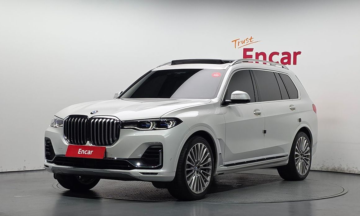 BMW X7 2021
