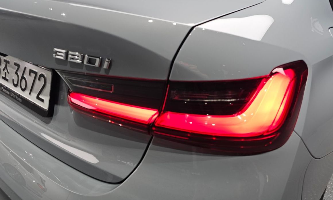 BMW 3-Series 2024