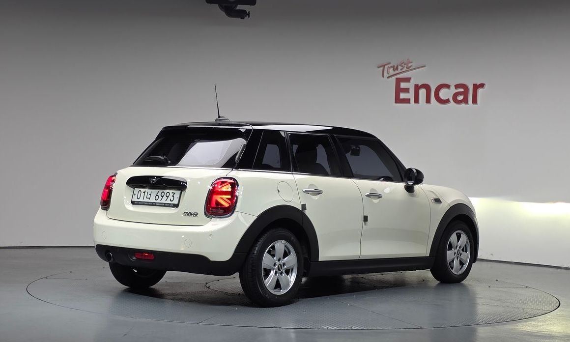 Mini Cooper 2019