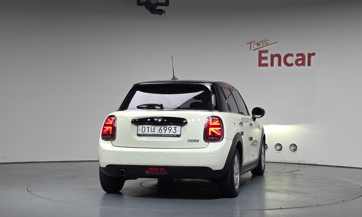 Mini Cooper 2019