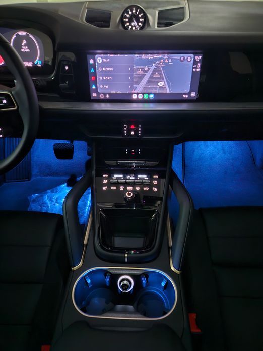 Porsche Cayenne 2025