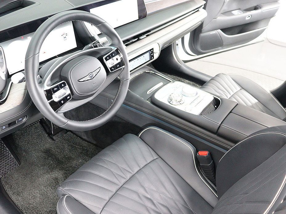 Genesis G90 2025